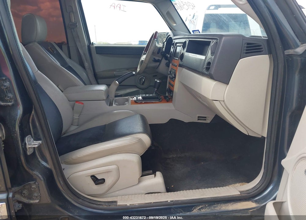 2008 JEEP COMMANDER OVERLAND VIN: 1J8HG68288C100907
