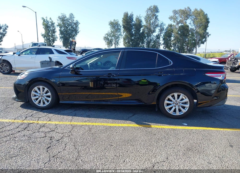 2018 TOYOTA CAMRY VIN: JTNB11HK7J3072813