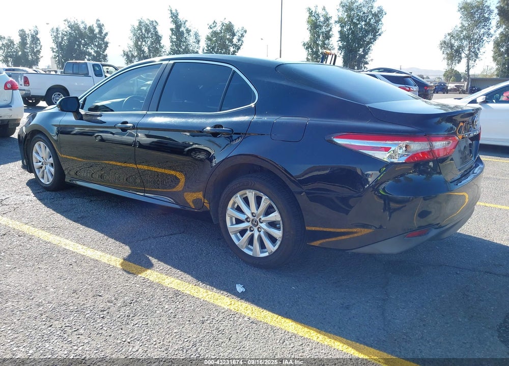 2018 TOYOTA CAMRY VIN: JTNB11HK7J3072813