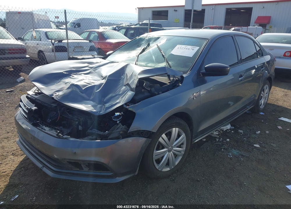2015 VOLKSWAGEN JETTA VIN: 3VWLA7AJ4FM264853