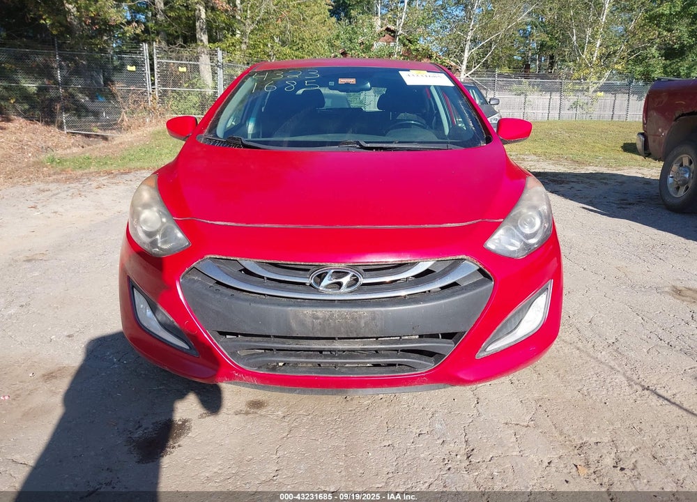 2013 HYUNDAI ELANTRA VIN: KMHD35LE1DU083302