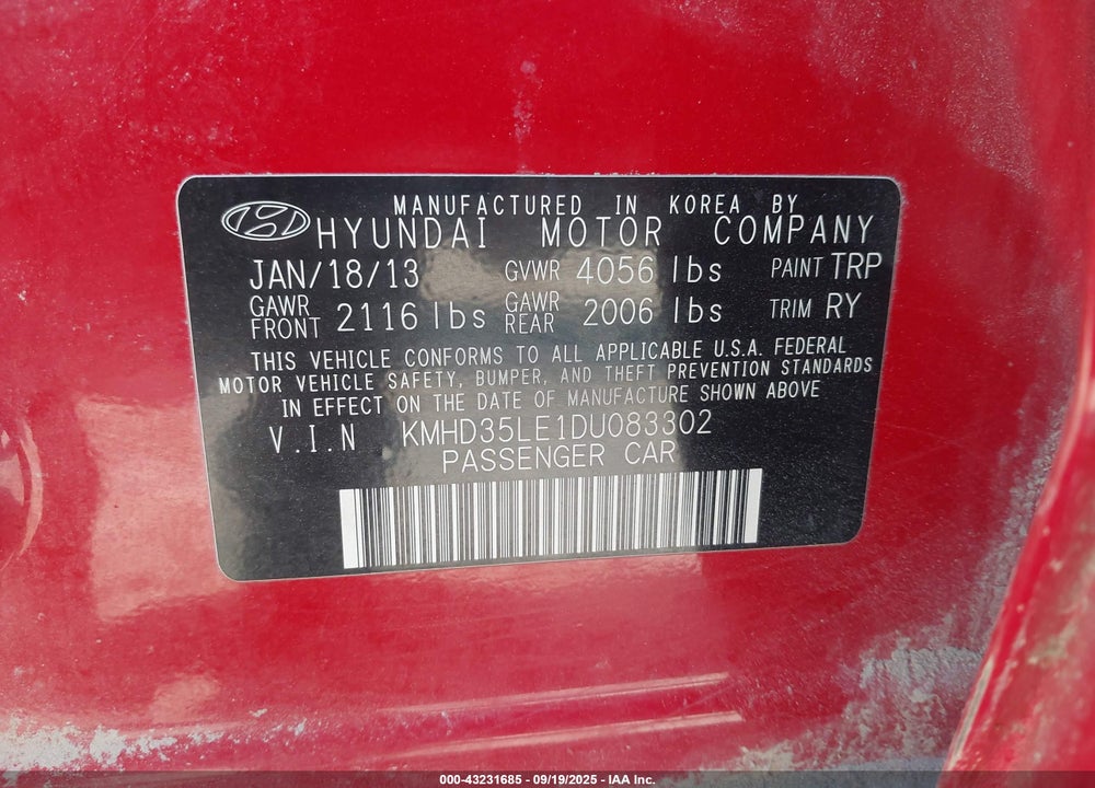 2013 HYUNDAI ELANTRA VIN: KMHD35LE1DU083302