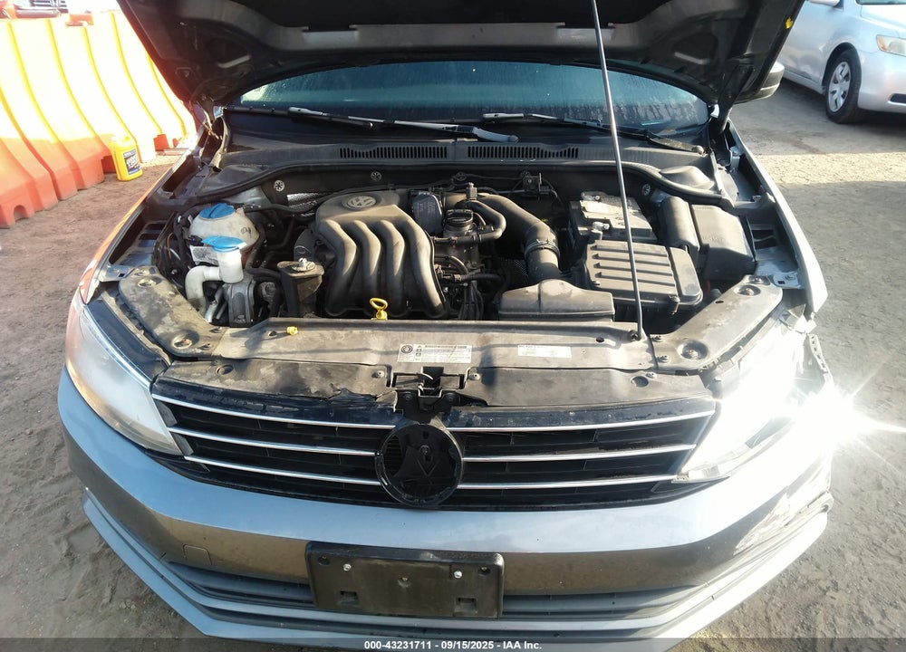 2015 VOLKSWAGEN JETTA VIN: 3VW2K7AJ0FM305603