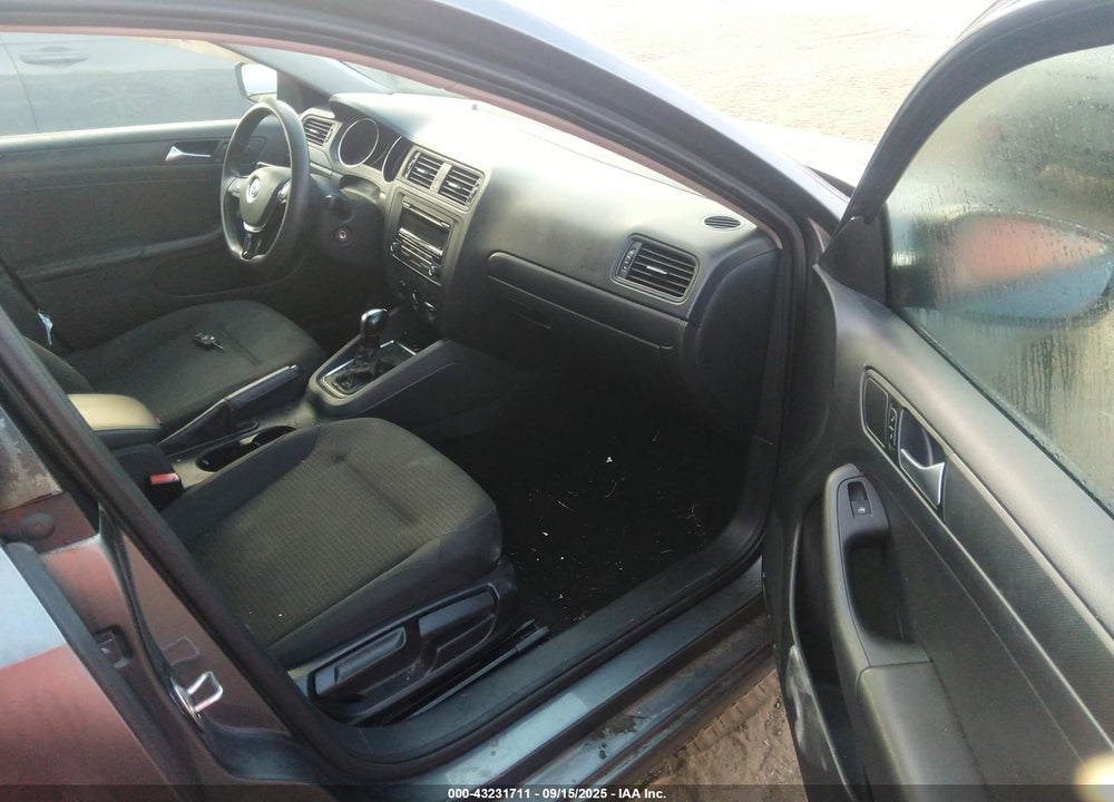 2015 VOLKSWAGEN JETTA VIN: 3VW2K7AJ0FM305603