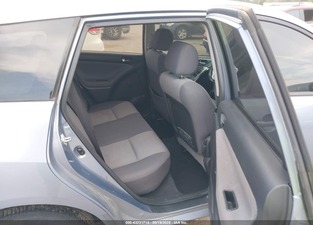 2005 TOYOTA MATRIX/XR VIN: 2T1KR32E85C552691