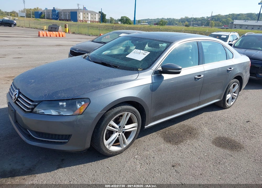 2014 VOLKSWAGEN PASSAT VIN: 1VWBS7A35EC100246