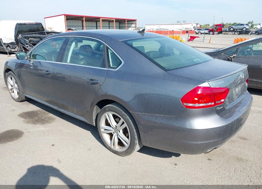 2014 VOLKSWAGEN PASSAT VIN: 1VWBS7A35EC100246