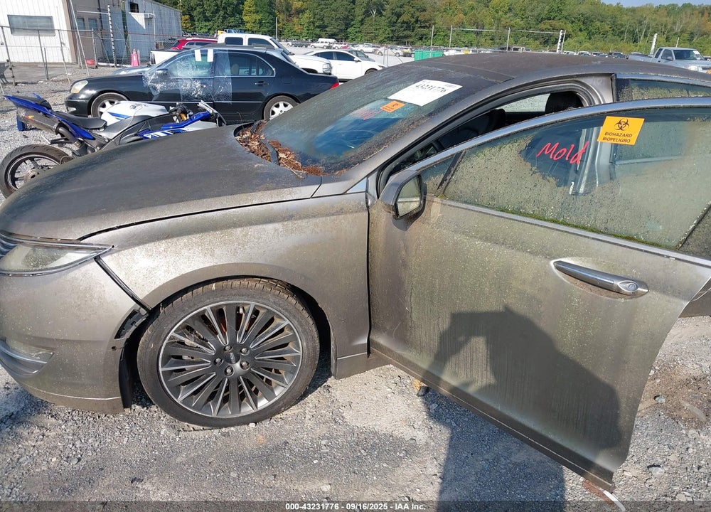 2015 LINCOLN MKZ VIN: 3LN6L2G93FR611985