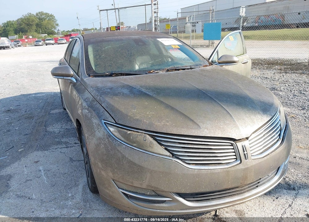 2015 LINCOLN MKZ VIN: 3LN6L2G93FR611985