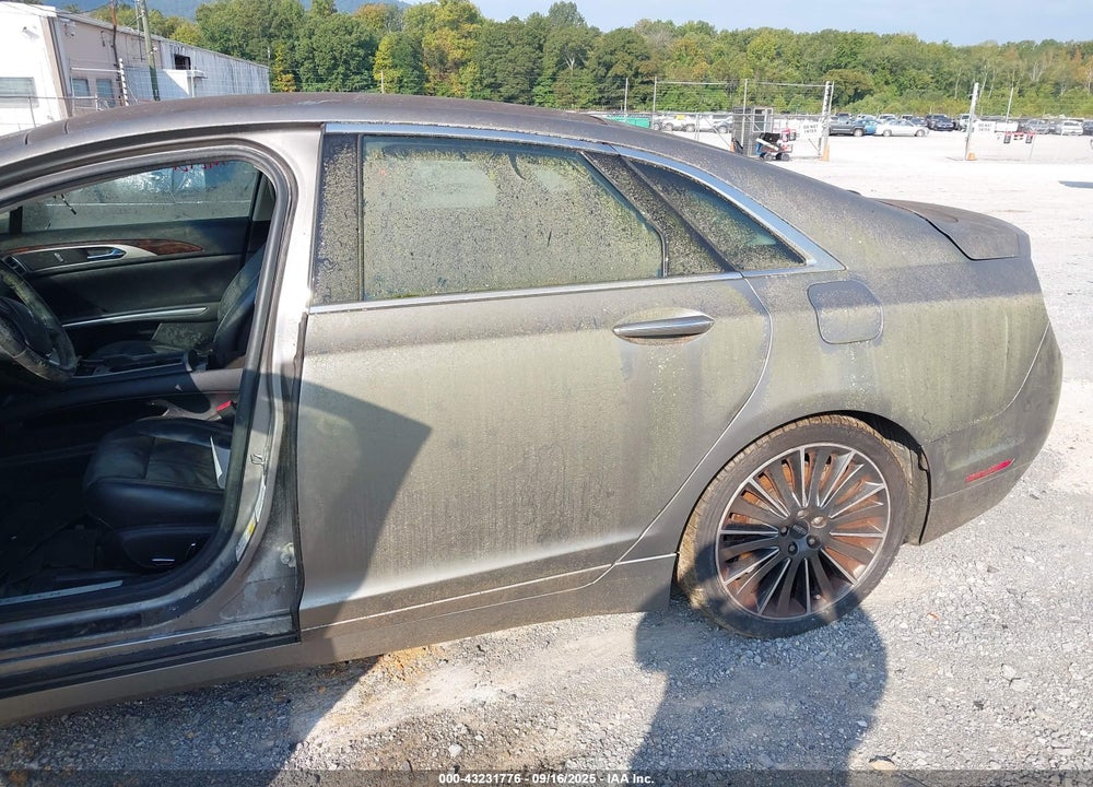 2015 LINCOLN MKZ VIN: 3LN6L2G93FR611985