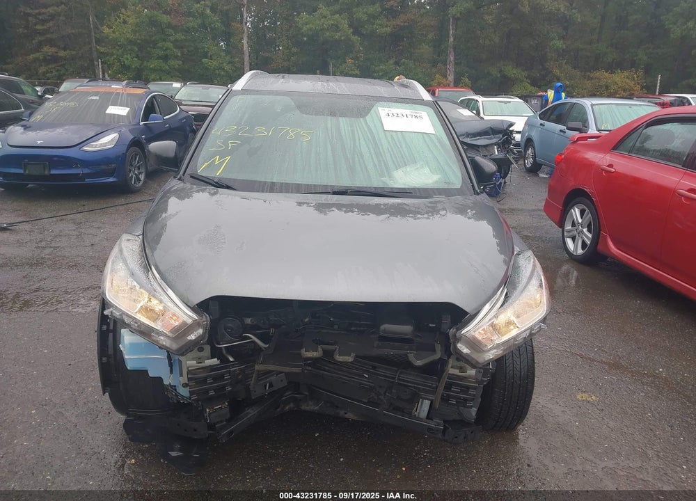 2019 NISSAN KICKS VIN: 3N1CP5CU1KL504179