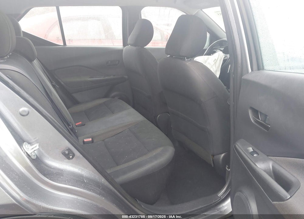 2019 NISSAN KICKS VIN: 3N1CP5CU1KL504179