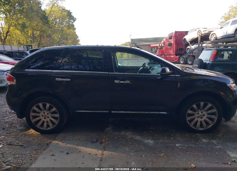 2013 LINCOLN MKX VIN: 2LMDJ8JK3DBL28420