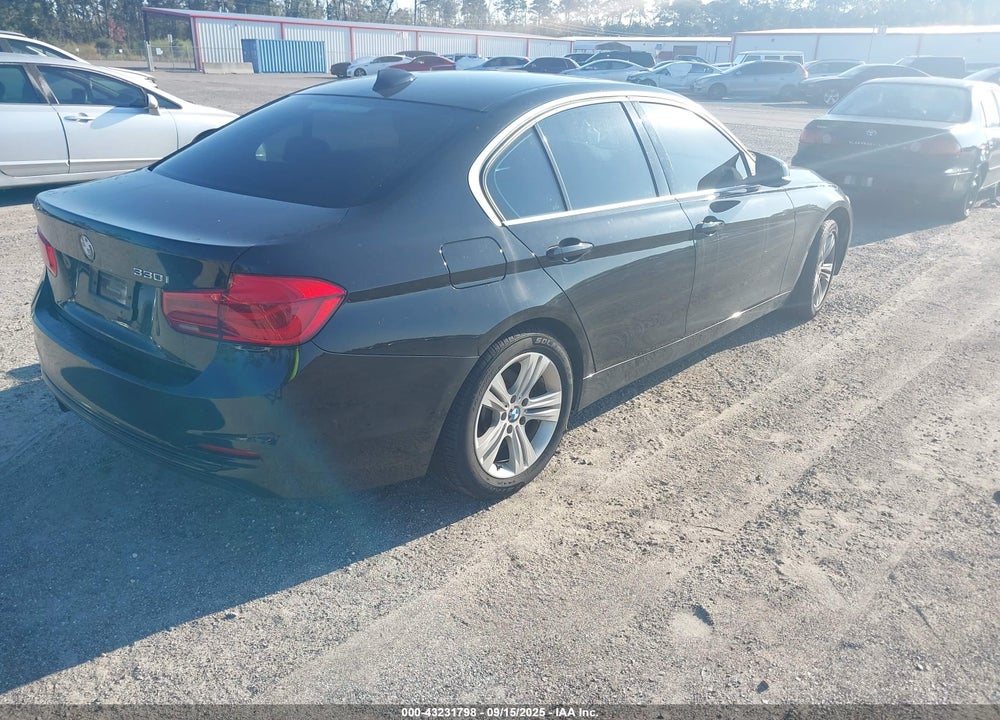 2018 BMW 3 SERIES VIN: WBA8B9G55JNV00191