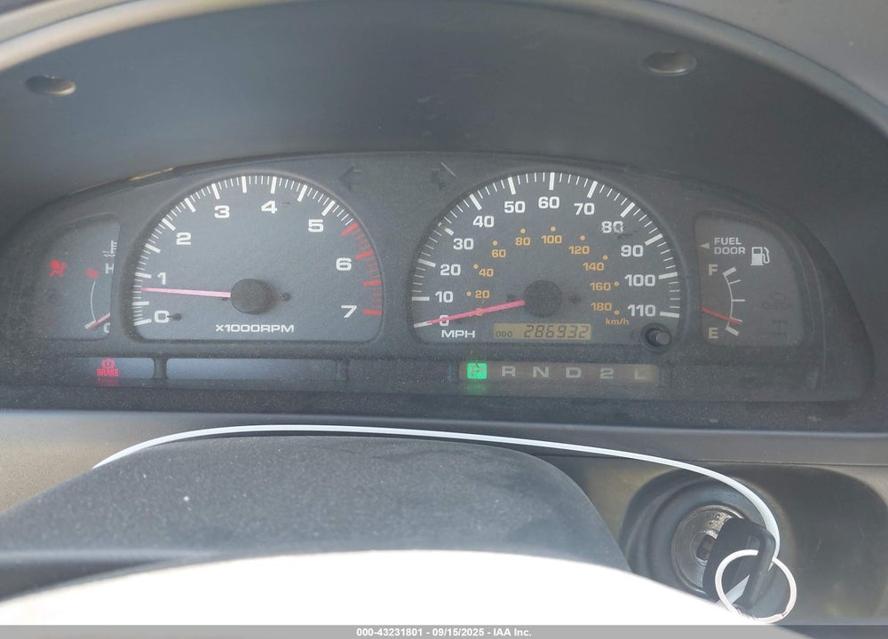 2000 TOYOTA 4RUNNER VIN: JT3GM84R0Y0060192