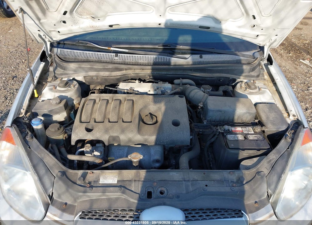 2011 HYUNDAI ACCENT VIN: KMHCM3AC8BU186342