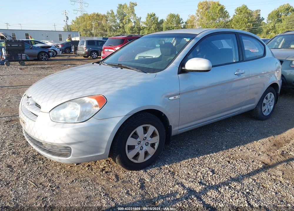2011 HYUNDAI ACCENT VIN: KMHCM3AC8BU186342