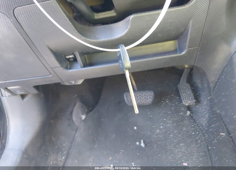 2009 SCION XD VIN: JTKKU10499J042575
