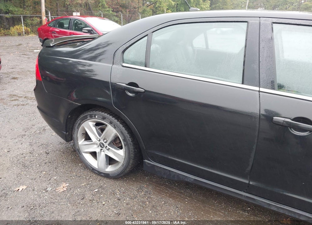 2011 FORD FUSION VIN: 3FAHP0KC8BR101916