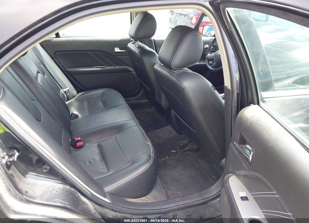 2011 FORD FUSION VIN: 3FAHP0KC8BR101916