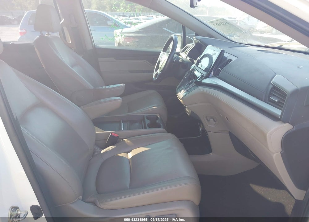 2018 HONDA ODYSSEY EX-L VIN: 5FNRL6H77JB003595