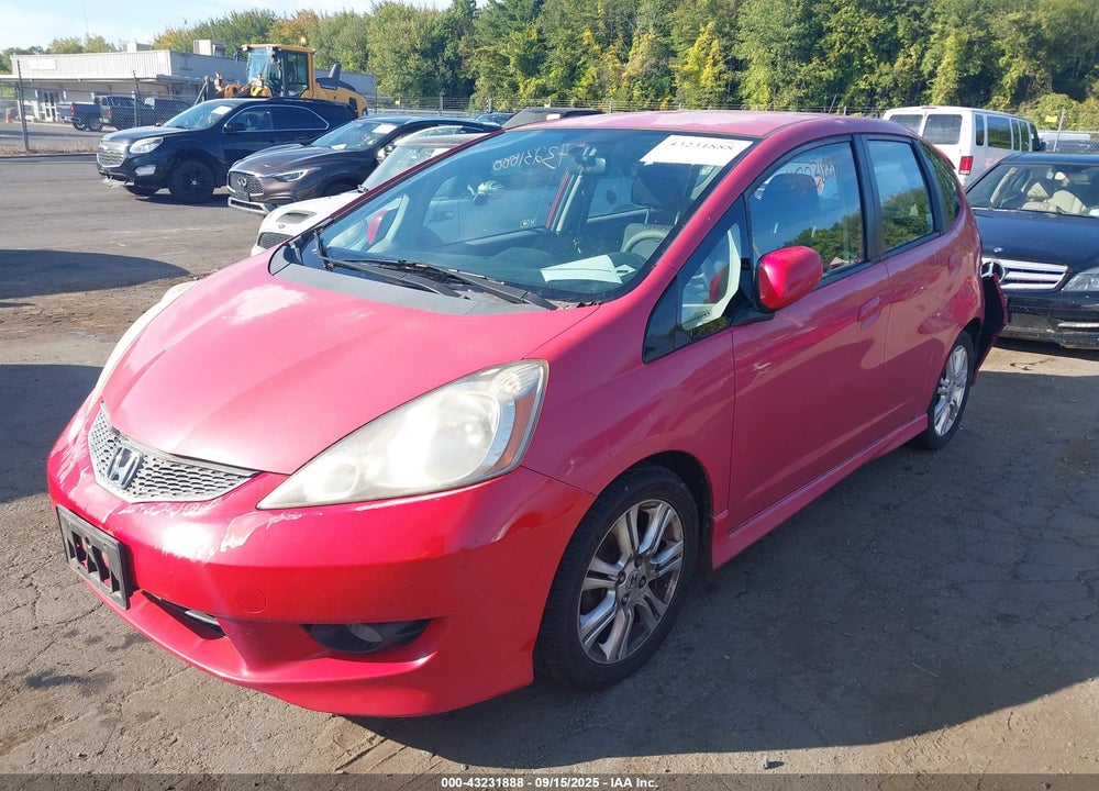 2009 HONDA FIT SPORT VIN: JHMGE884X9S050863