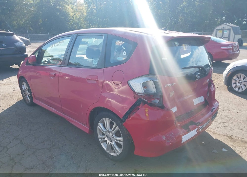 2009 HONDA FIT SPORT VIN: JHMGE884X9S050863