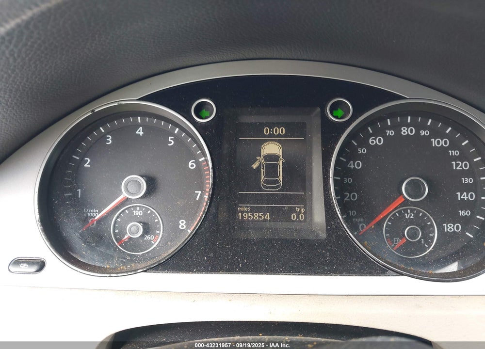2010 VOLKSWAGEN CC VIN: WVWML7AN6AE515097