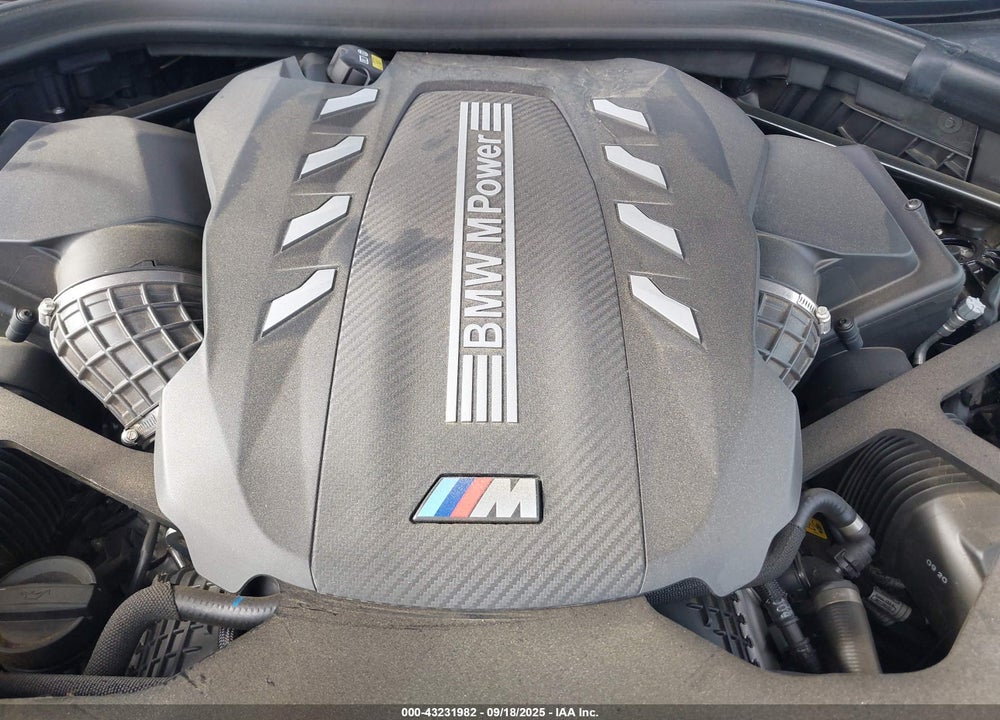 2021 BMW X5 VIN: 5YMJU0C01M9E49090
