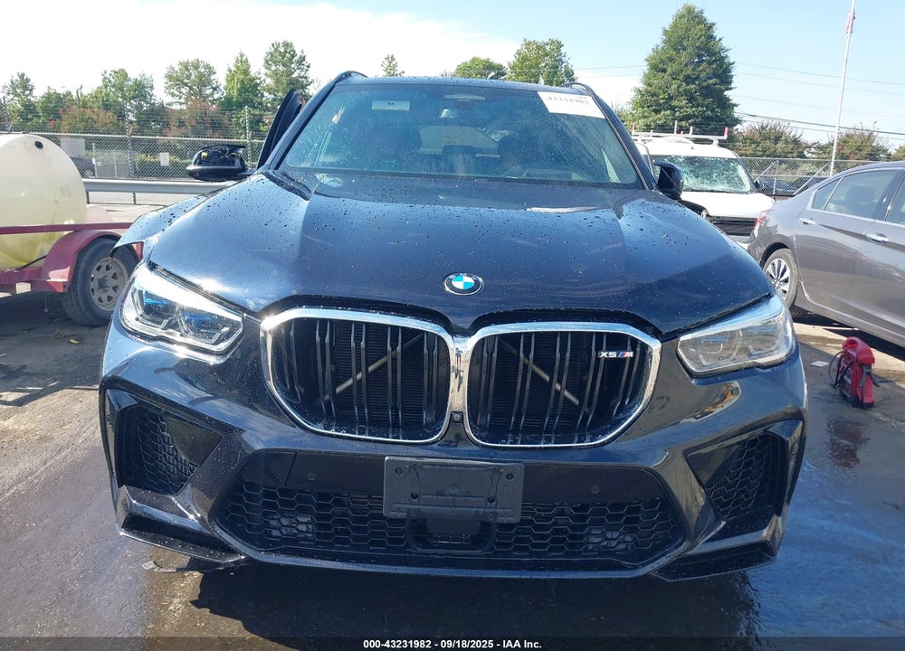 2021 BMW X5 VIN: 5YMJU0C01M9E49090