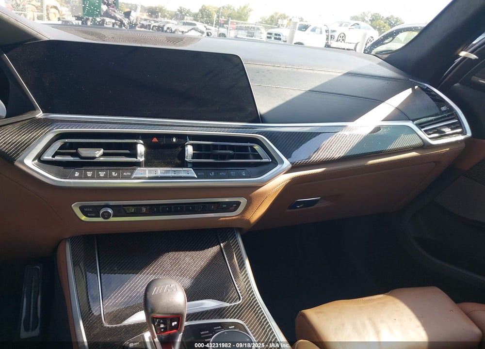 2021 BMW X5 VIN: 5YMJU0C01M9E49090