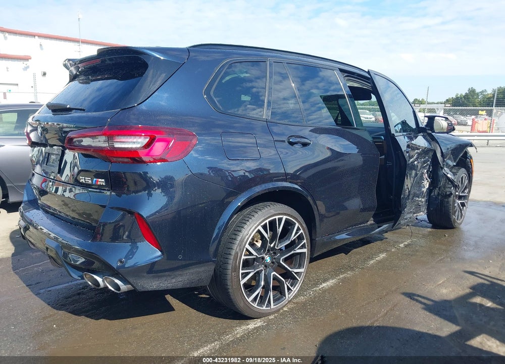 2021 BMW X5 VIN: 5YMJU0C01M9E49090