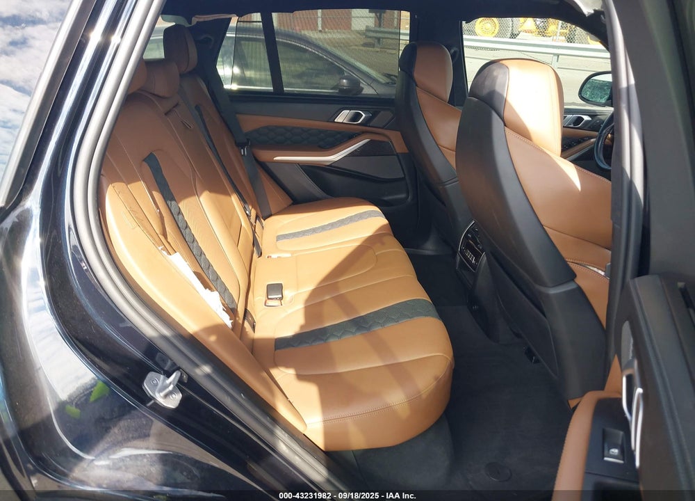 2021 BMW X5 VIN: 5YMJU0C01M9E49090