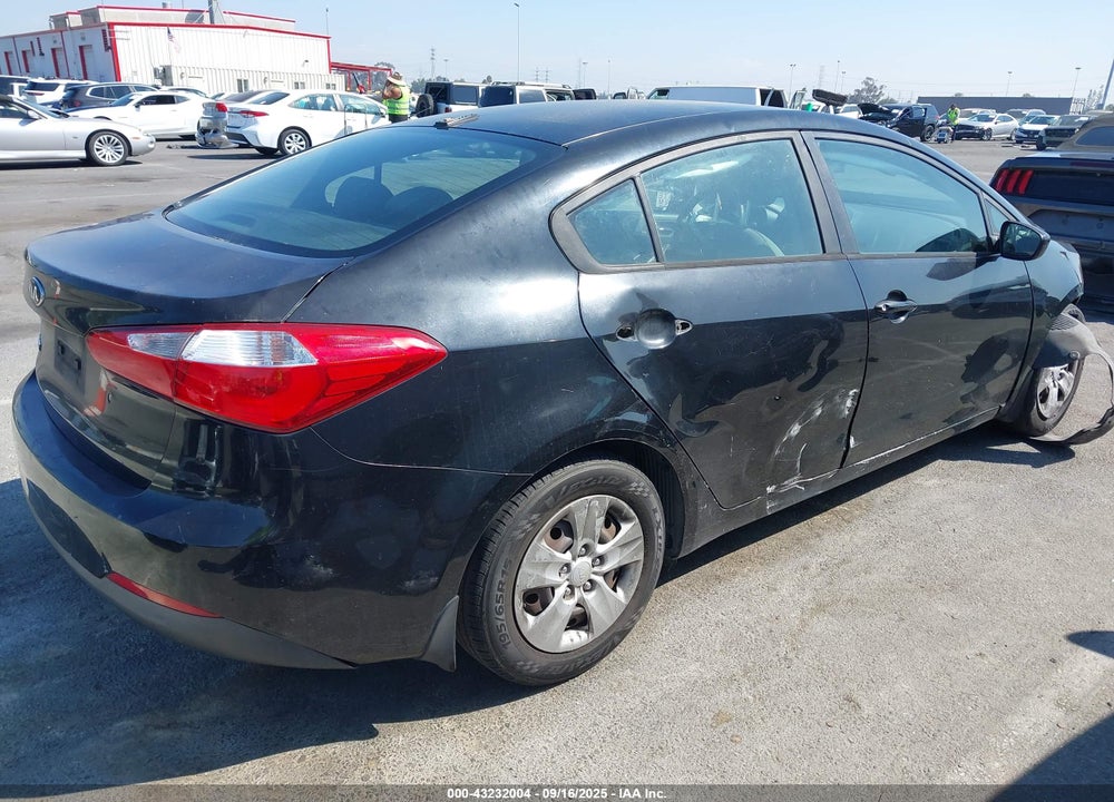 2015 KIA FORTE VIN: KNAFK4A67F5300691