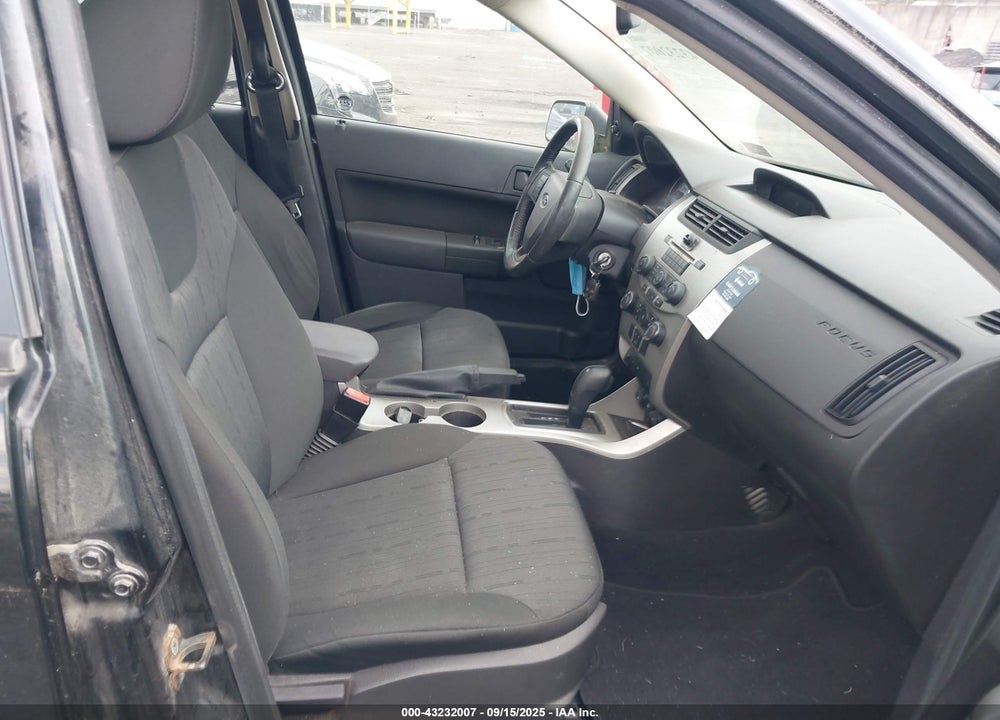 2008 FORD FOCUS VIN: 1FAHP35N18W298741