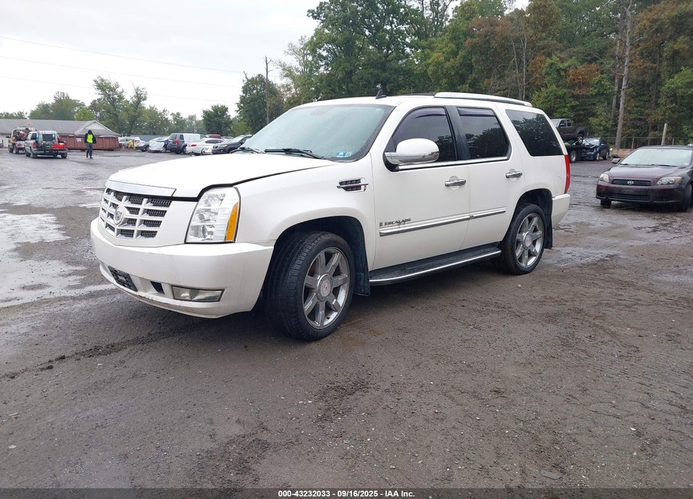 2008 CADILLAC ESCALADE STANDARD VIN: 1GYFK63818R131383