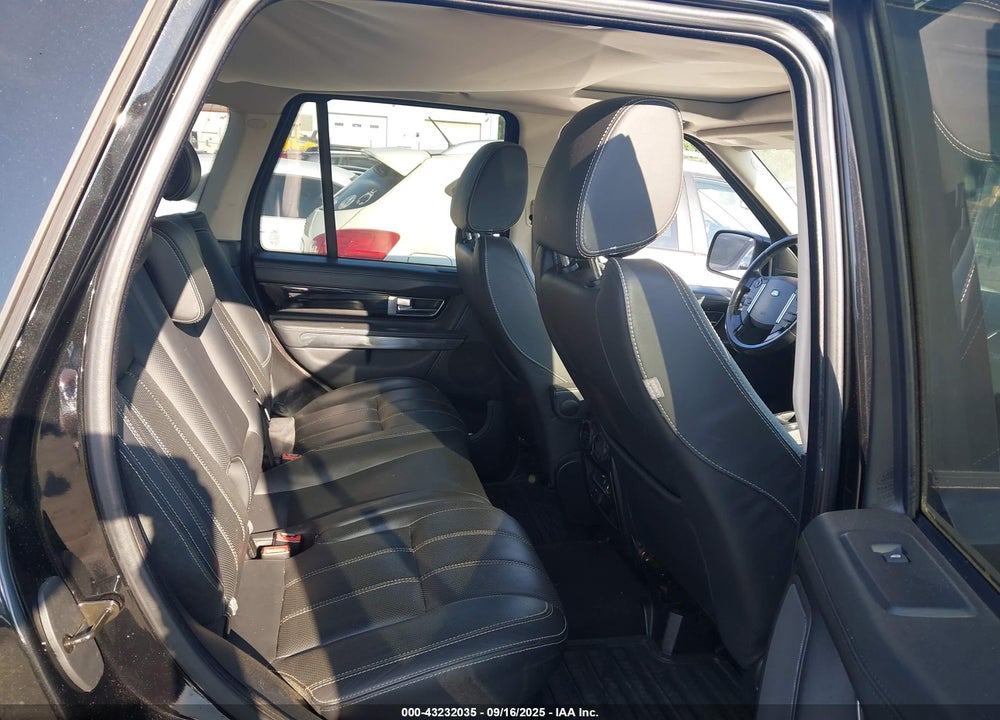 2011 LAND ROVER RANGE ROVER SPORT VIN: SALSK2D41BA278889