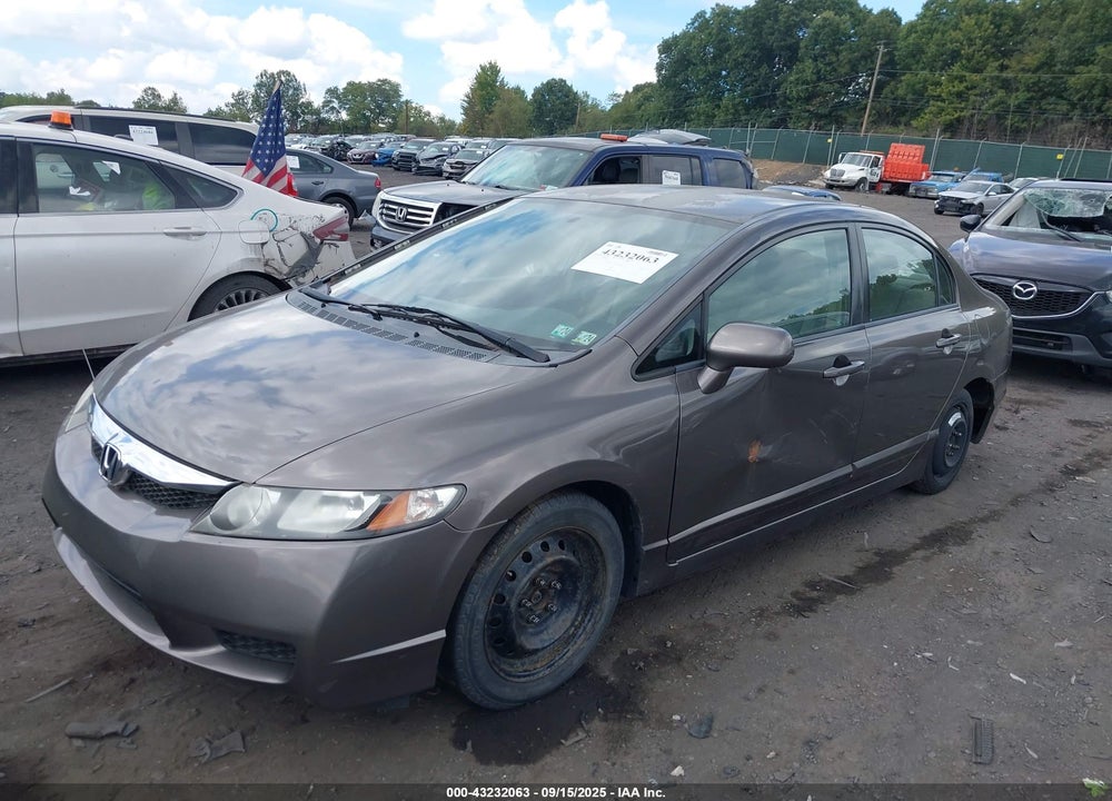 2010 HONDA CIVIC VIN: 2HGFA1F57AH586923