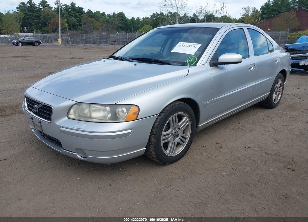 2006 VOLVO S60 2.5T VIN: YV1RS592562542110