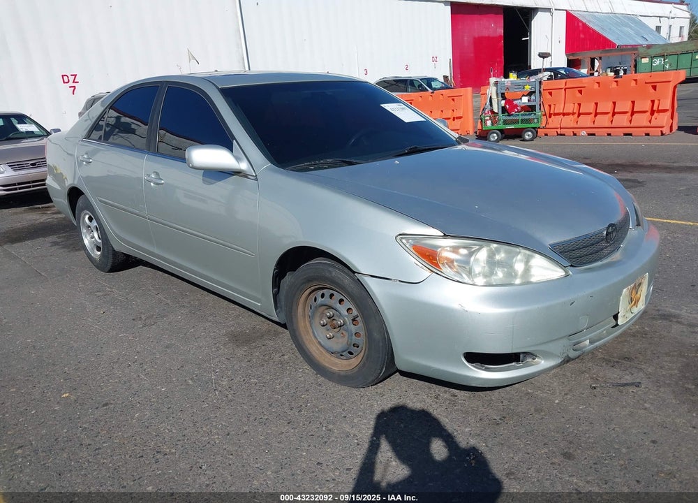 2002 TOYOTA CAMRY LE VIN: JTDBE32K920123406