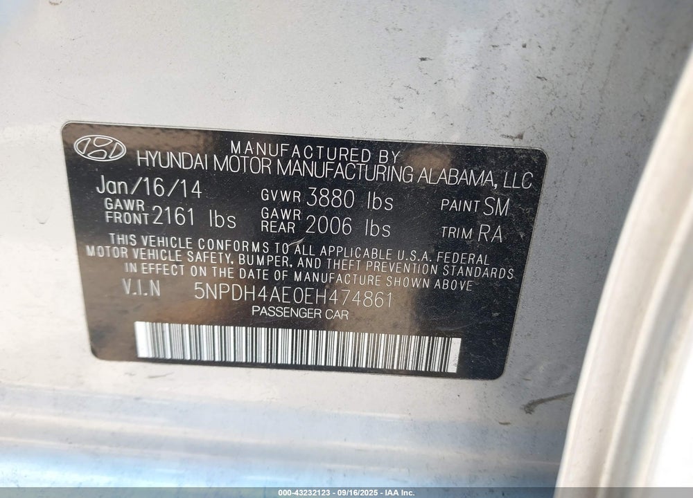 2014 HYUNDAI ELANTRA VIN: 5NPDH4AE0EH474861