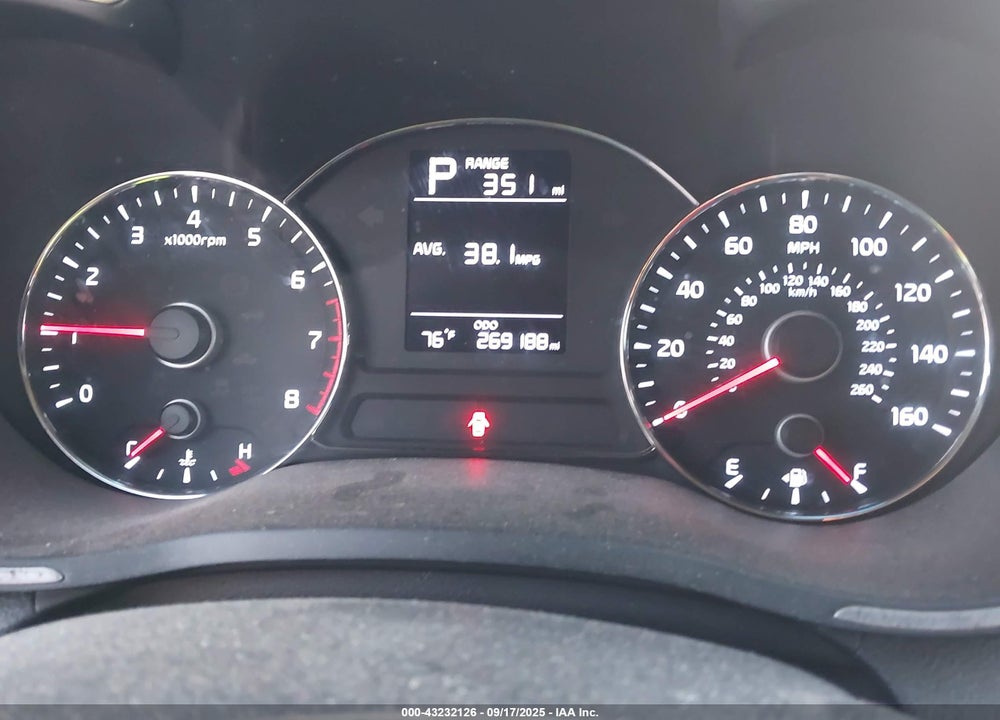2017 KIA FORTE VIN: 3KPFK4A70HE053775