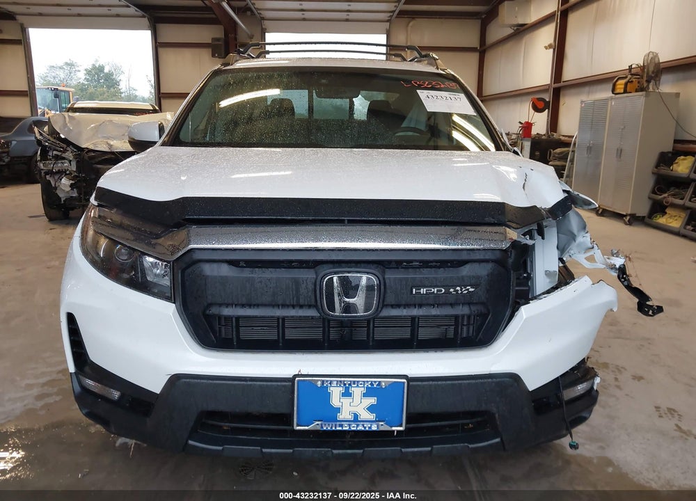2025 HONDA RIDGELINE VIN: 5FPYK3F40SB017949