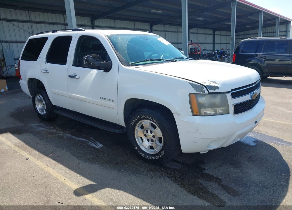 2008 CHEVROLET TAHOE LT VIN: 1GNFC130X8J122011