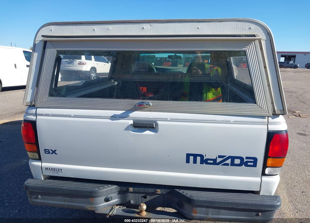 1999 MAZDA B2500 SE/SX/TL VIN: 4F4YR12C3XTM37321