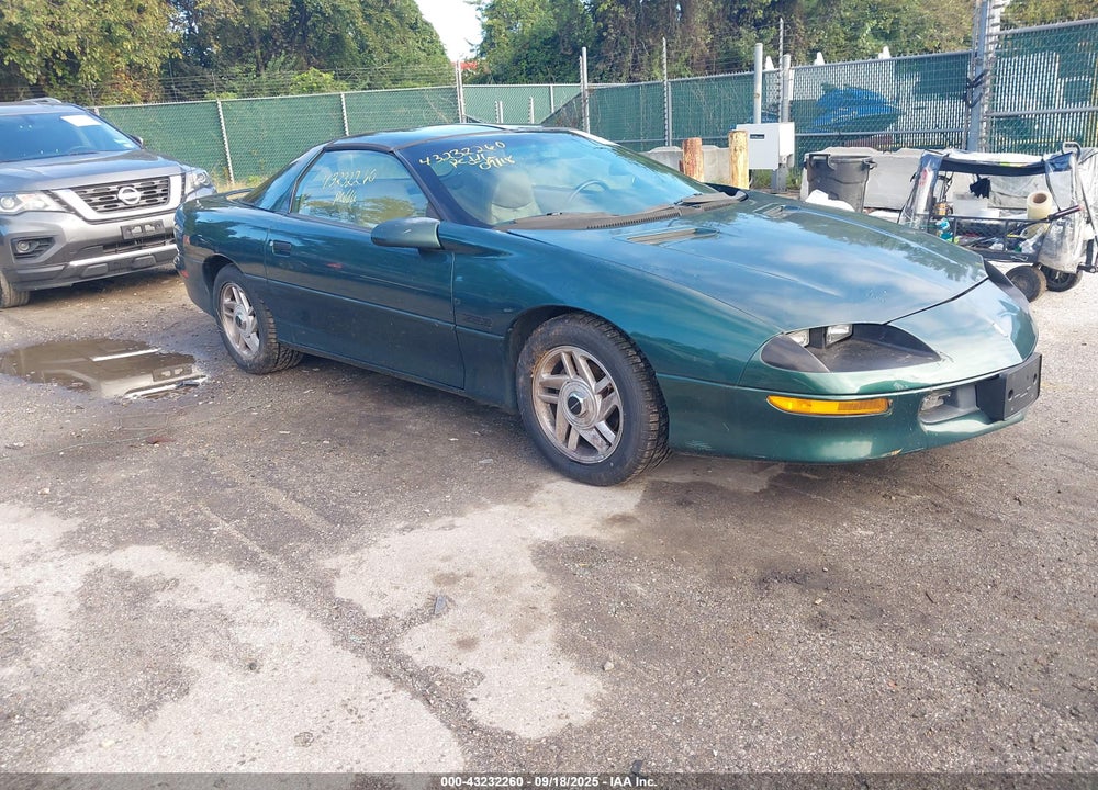 1995 CHEVROLET CAMARO Z28 VIN: 2G1FP22P3S2181990