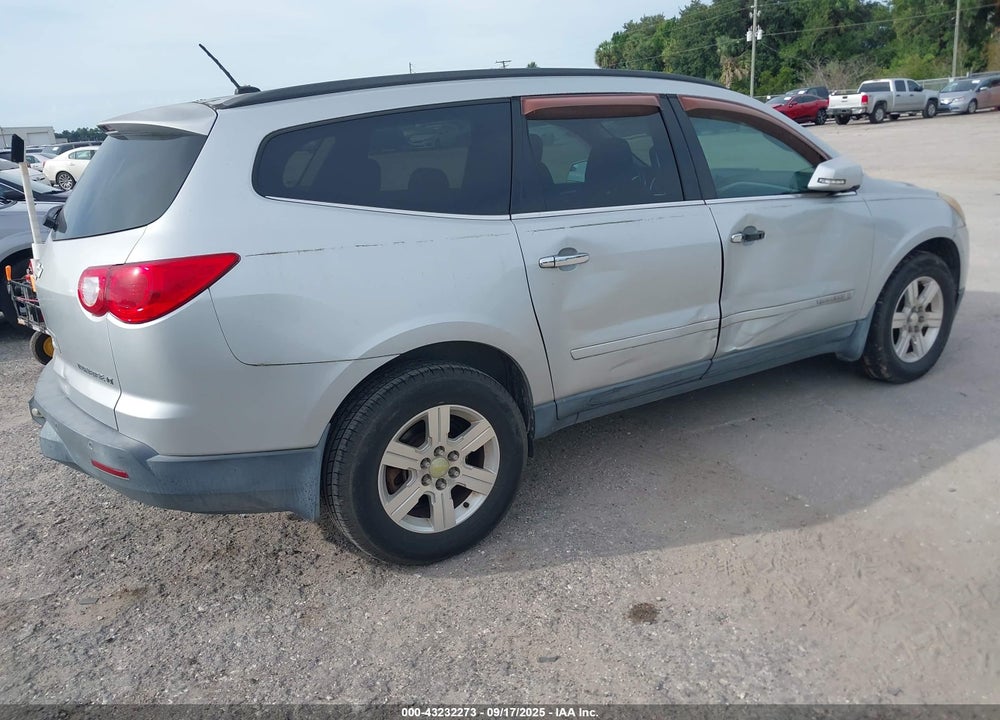 2009 CHEVROLET TRAVERSE VIN: 1GNER23D19S139374