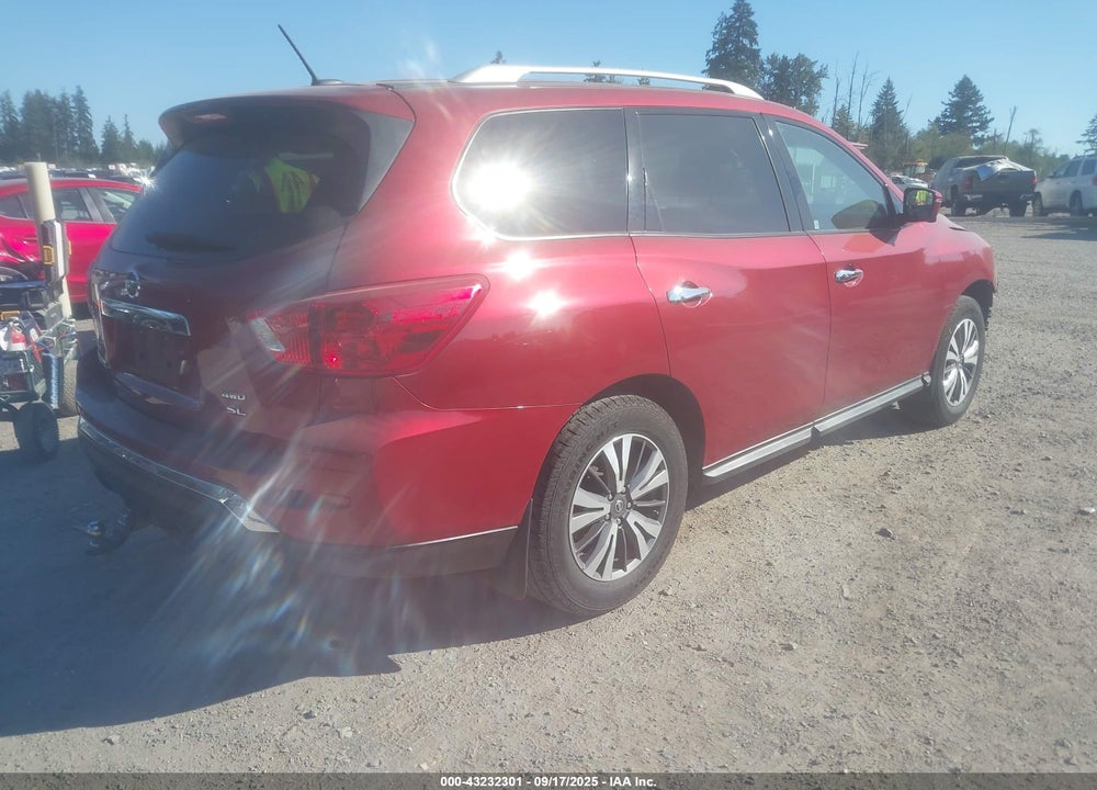 2017 NISSAN PATHFINDER VIN: 5N1DR2MM9HC602658