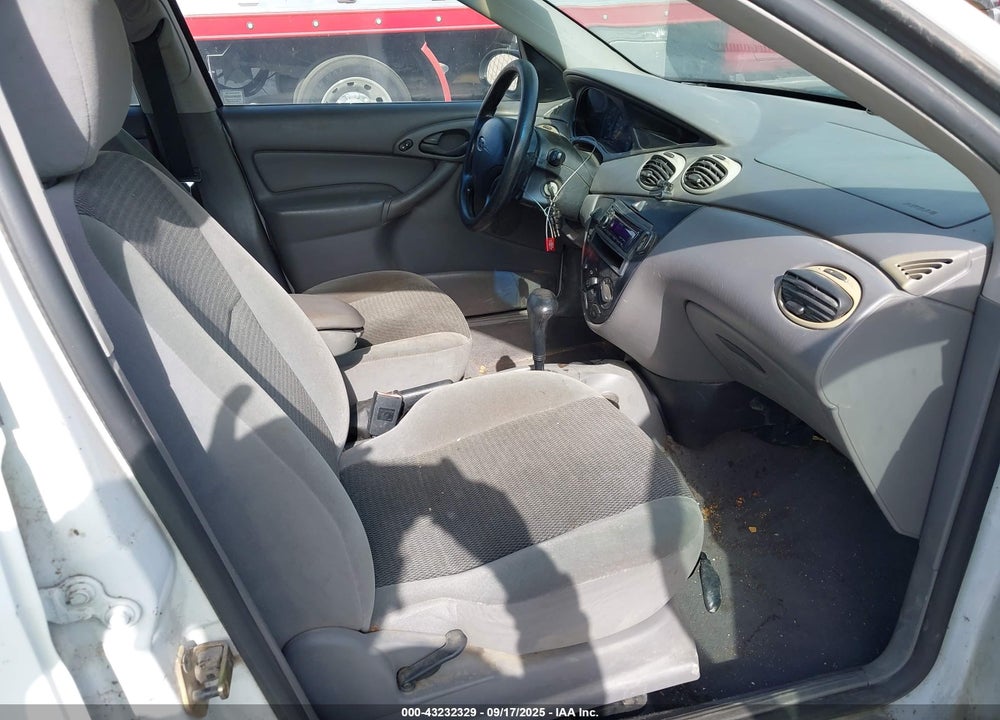 2003 FORD FOCUS SE VIN: 1FAFP34Z93W289094