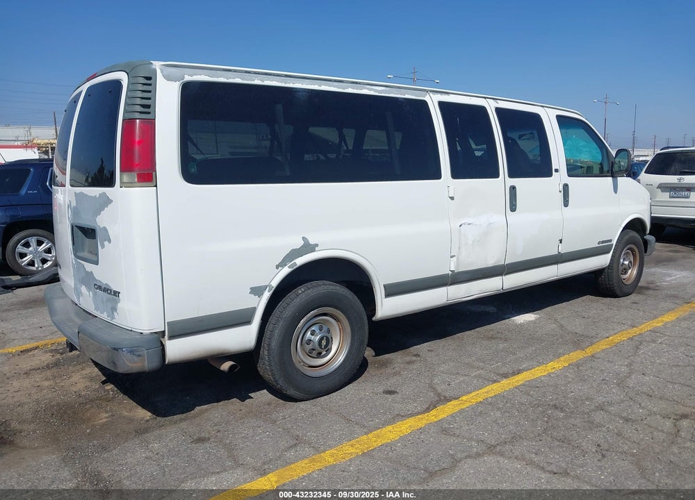 2001 CHEVROLET EXPRESS VIN: 1GAHG39RX11143219